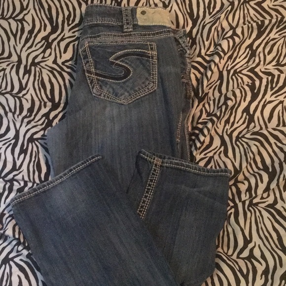 Silver Jeans - Picture 3 of 5